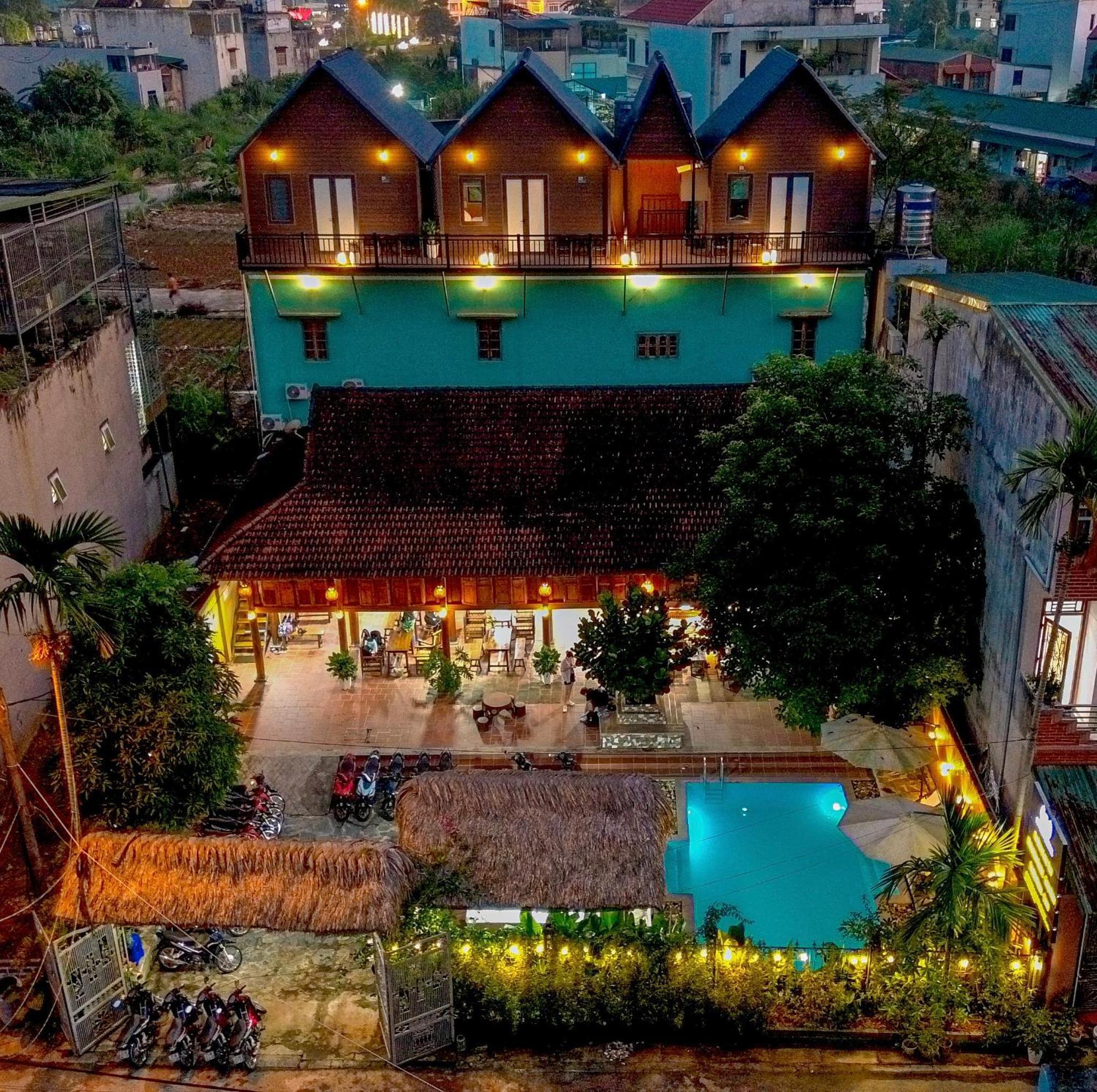 Odyssey Hostel, Tours & Motorbikes Rental Ha Giang Exterior foto